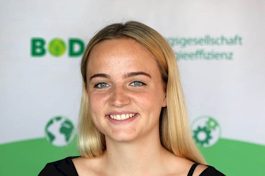 Louisa Fischer Kaufmännische Assistentin / Werkstudentin