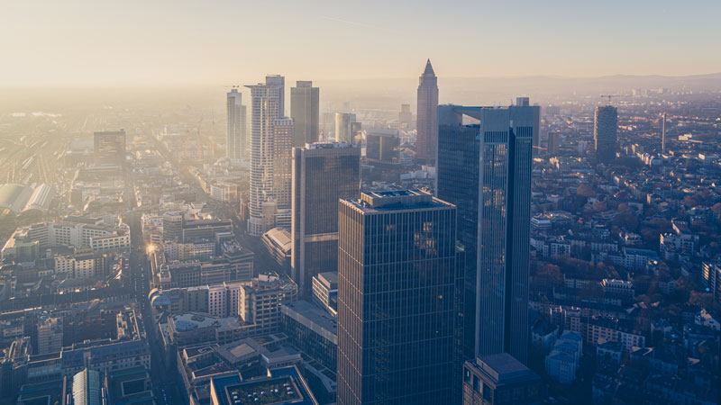 Panoramafoto der Hochhäuser bei Frankfurt am Main